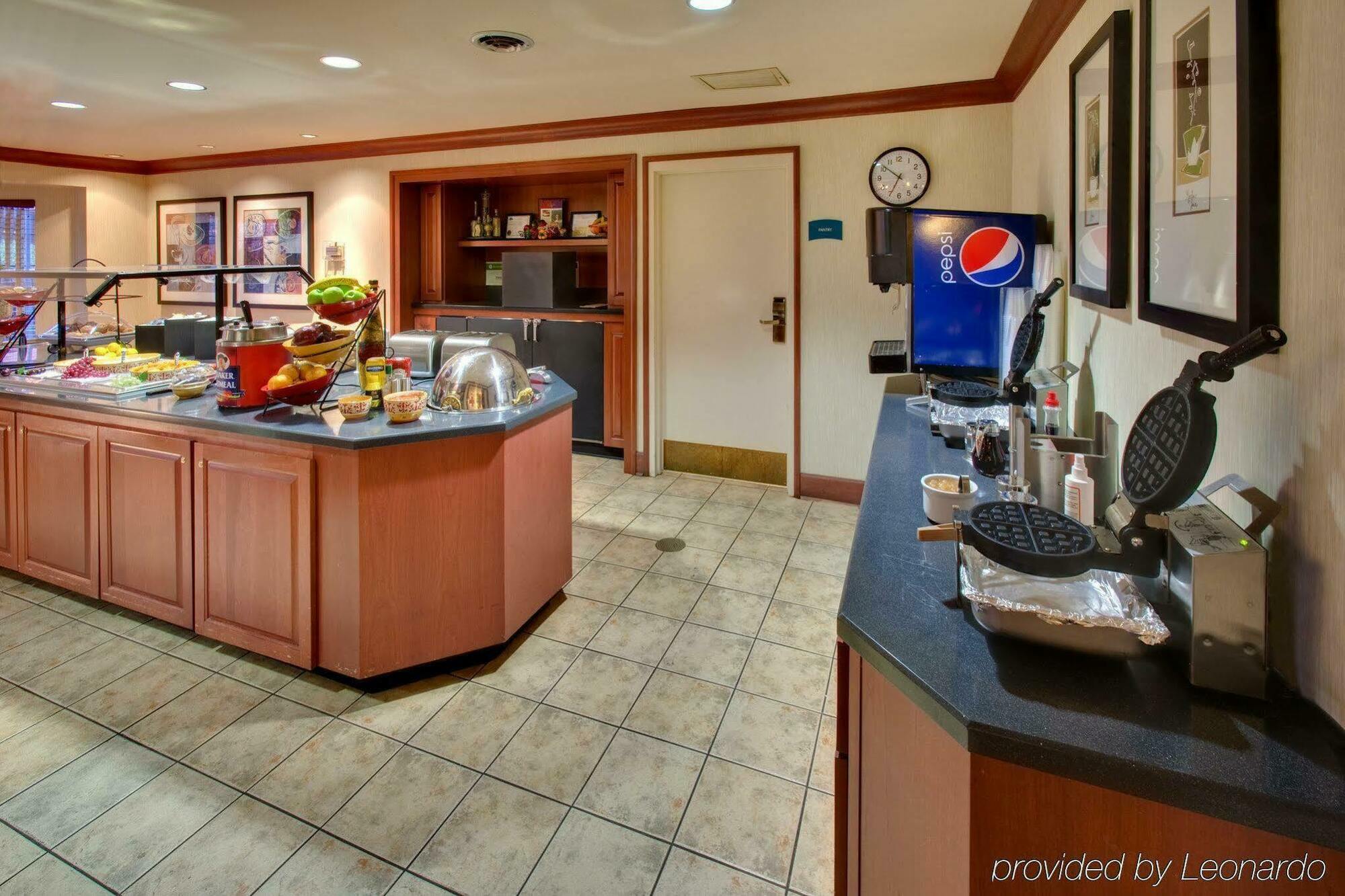 Staybridge Suites Chicago-Oakbrook Terrace By Ihg Restoran gambar